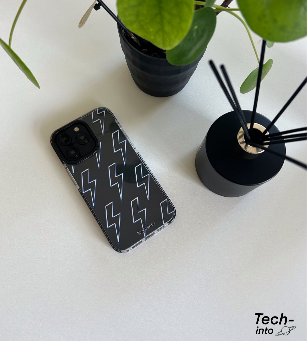 The Blue & White Lightning Case